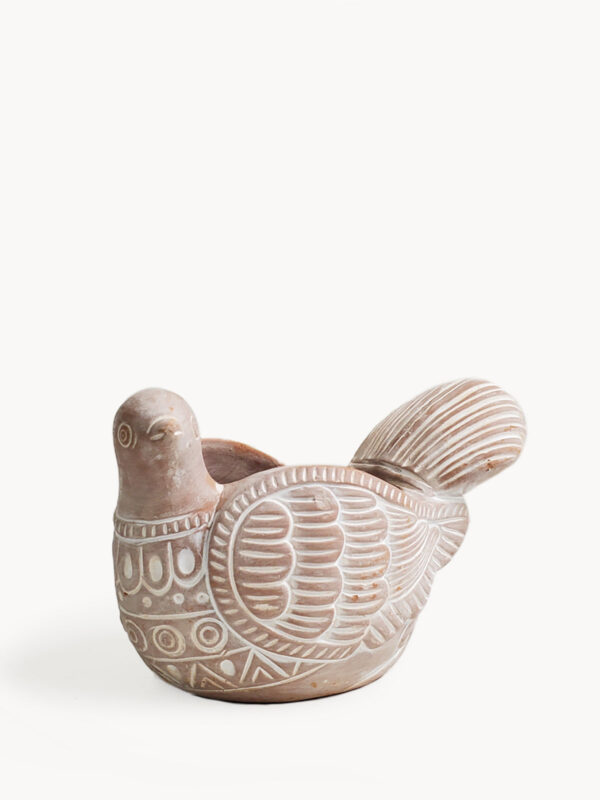 Terracotta Pot – Turtle Dove